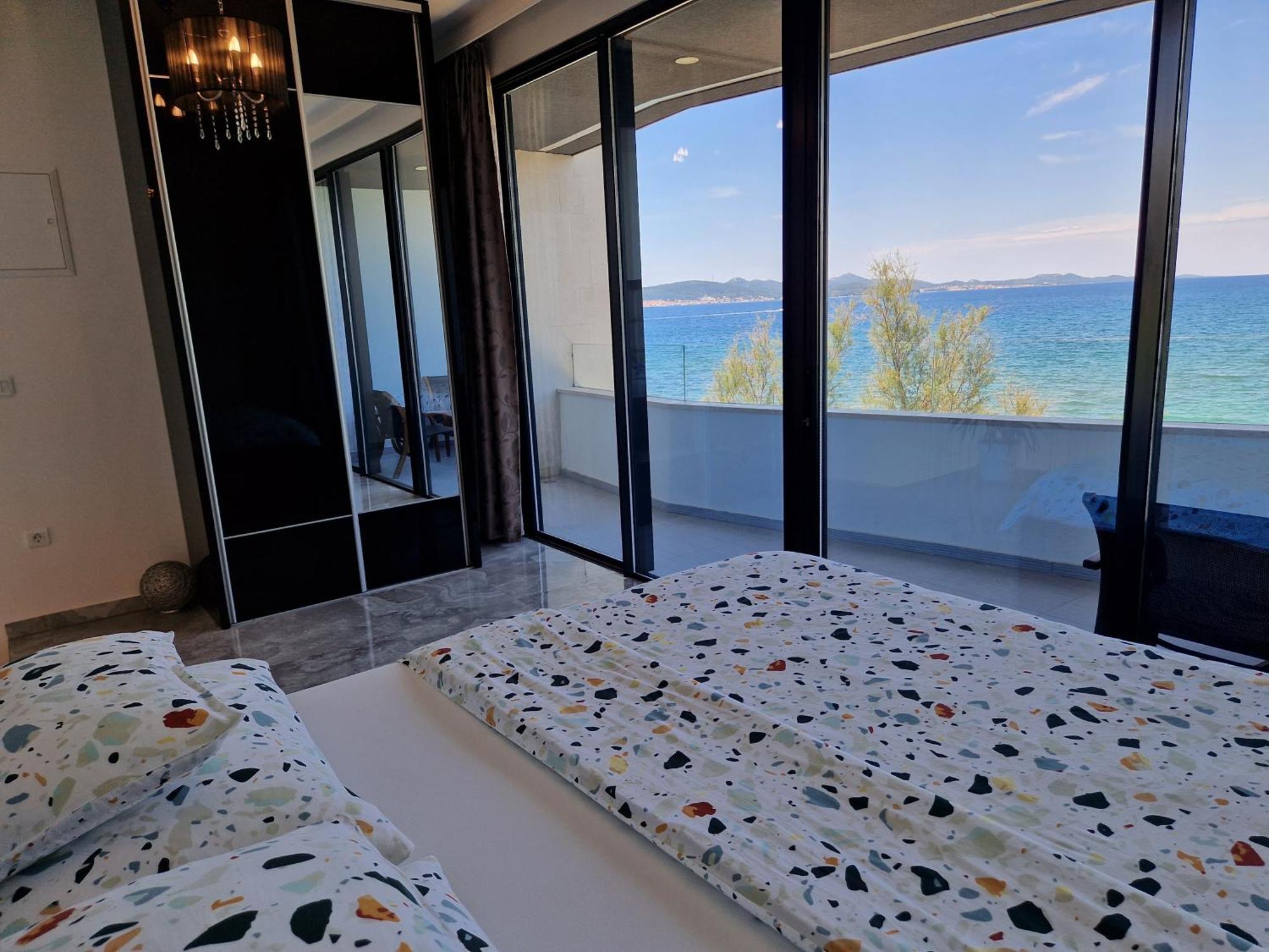 Apartments Dalmatia Infinity Bibinje Cameră foto